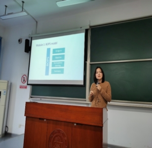 C:\Users\lenovo\AppData\Local\Temp\WeChat Files\a8e495e3912bf1537ccf0338059bd85.jpg