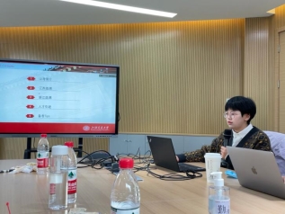 5371b89a0a3e7bd0a7dc801e8ae69ff