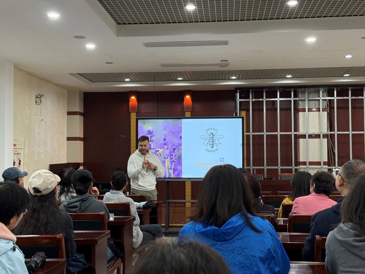 C:\Users\user\Documents\xwechat_files\lili161271_696b\temp\RWTemp\2026-04\0cf2e19c5d26ab757c588d52f943f4a6.jpg
